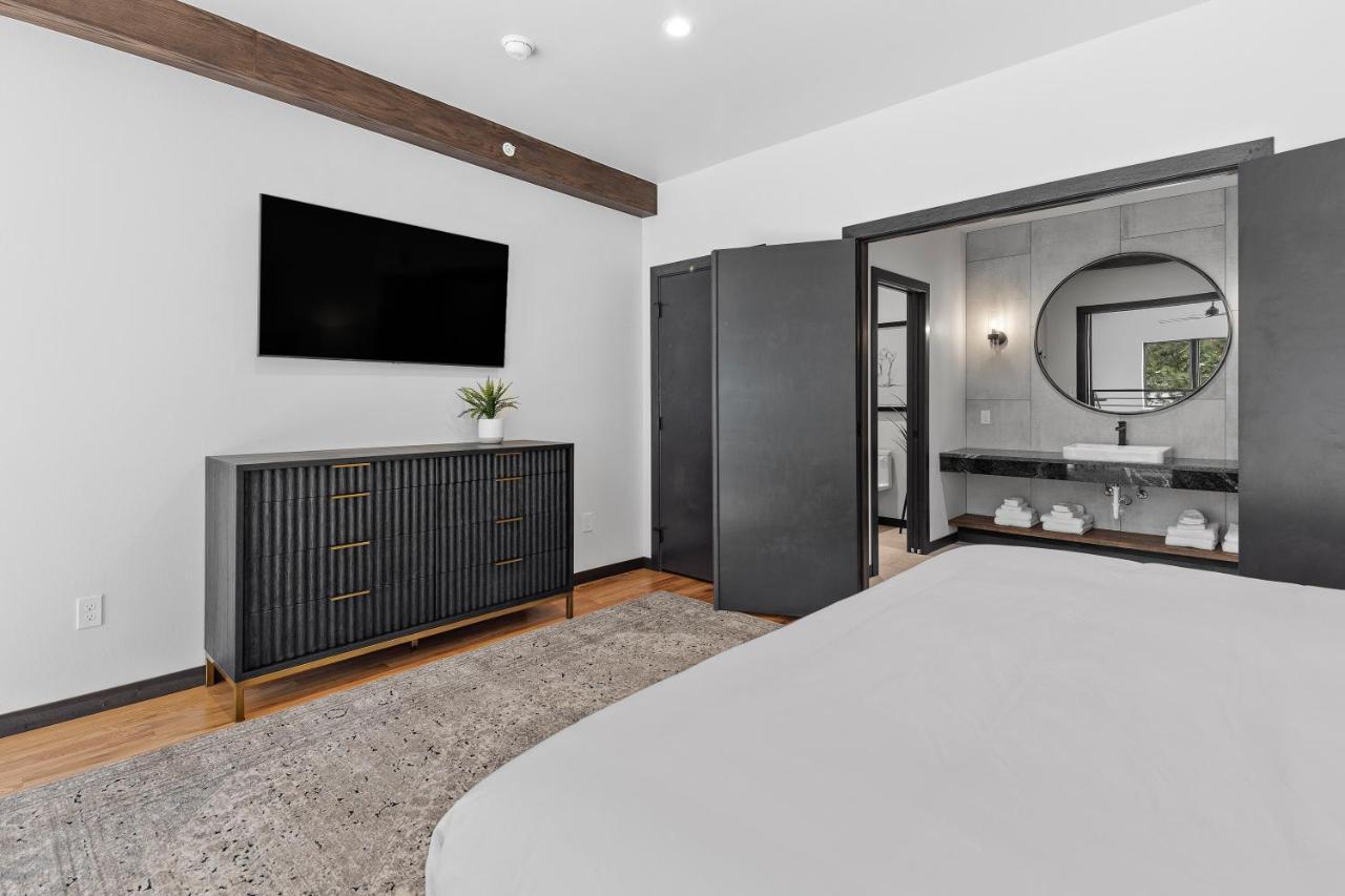 Apartmán Mcgregor & Main - Luxury Lofts Hill City Exteriér fotografie