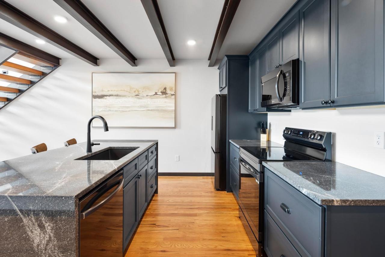 Apartmán Mcgregor & Main - Luxury Lofts Hill City Exteriér fotografie