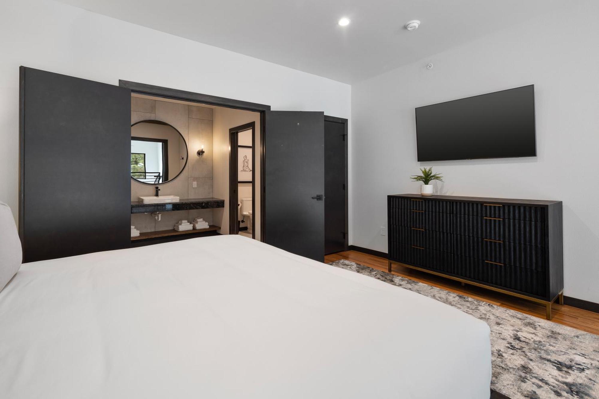 Apartmán Mcgregor & Main - Luxury Lofts Hill City Exteriér fotografie