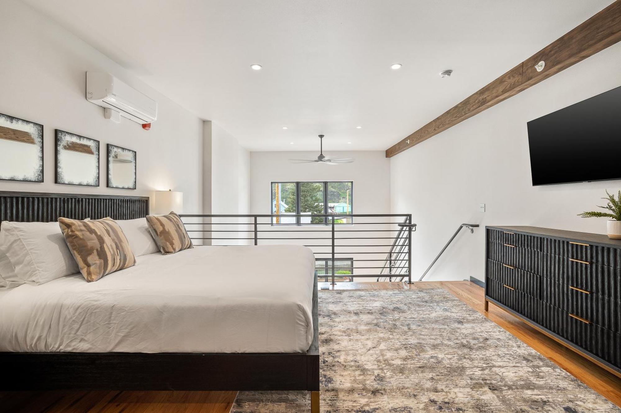 Apartmán Mcgregor & Main - Luxury Lofts Hill City Exteriér fotografie