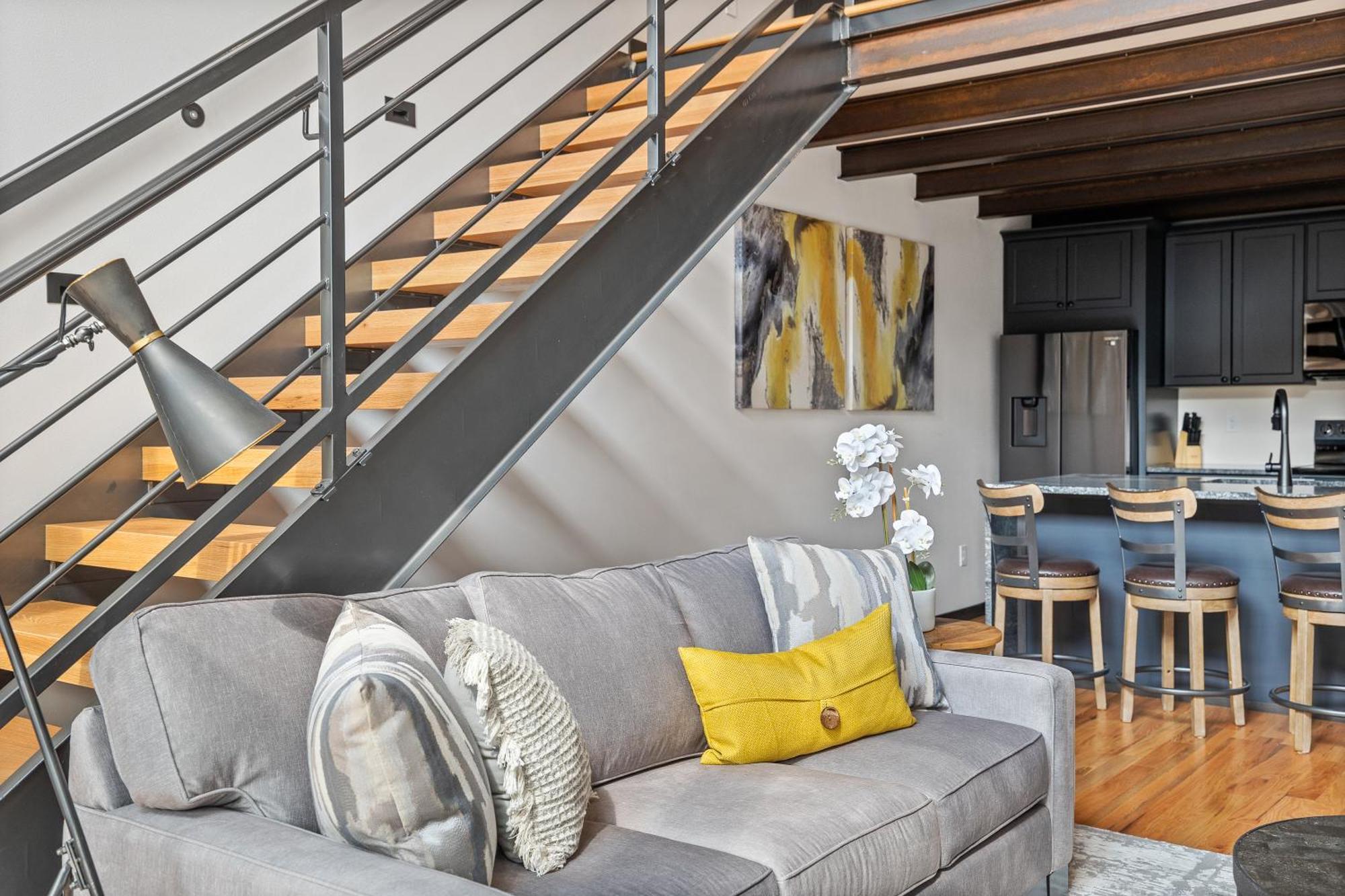Apartmán Mcgregor & Main - Luxury Lofts Hill City Exteriér fotografie